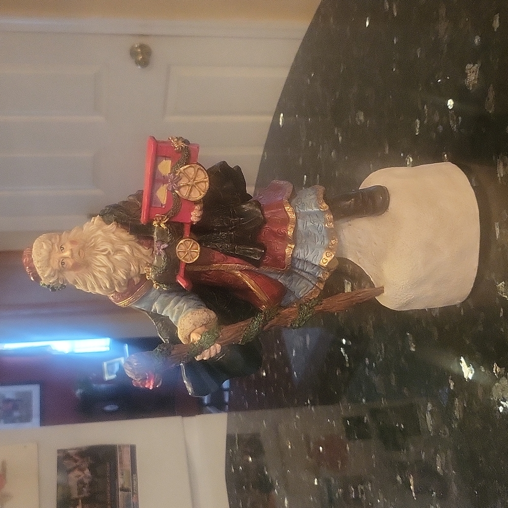 Vintage Santa Figurine